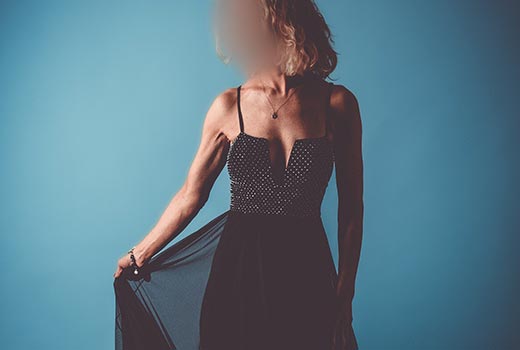 Escortdame Verena aus Hamm liebt es, Stunden voller knisternder Erotik zu erleben. Escort Verena aus Hamm wird dich mit ihrem südländischen Temperament betören.